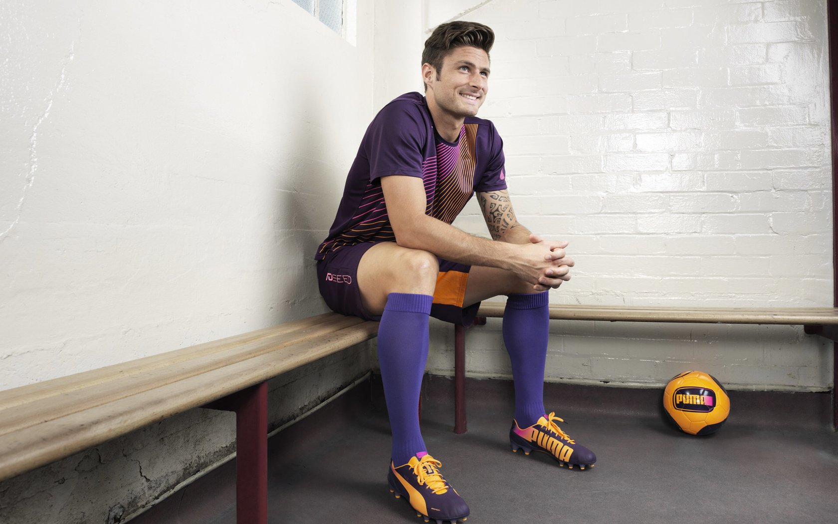 中超劲旅更换主帅，俱乐部给出战略解释，中超老牌劲旅